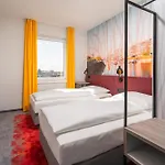 Hotel Campanile 3*