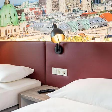 Ξενοδοχείο Campanile 3*